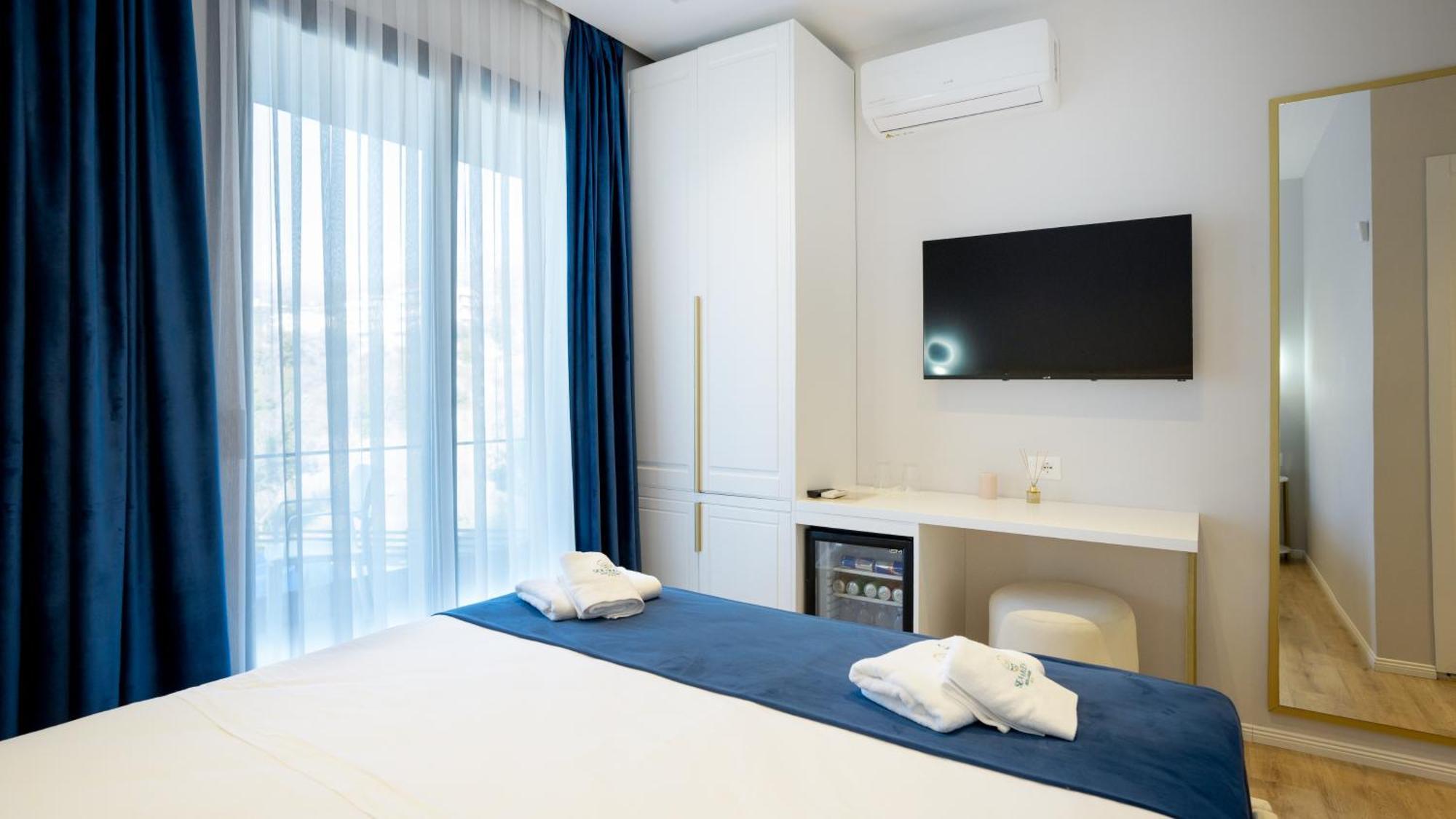 Sea Queen Luxury Hotel Radhimë Εξωτερικό φωτογραφία