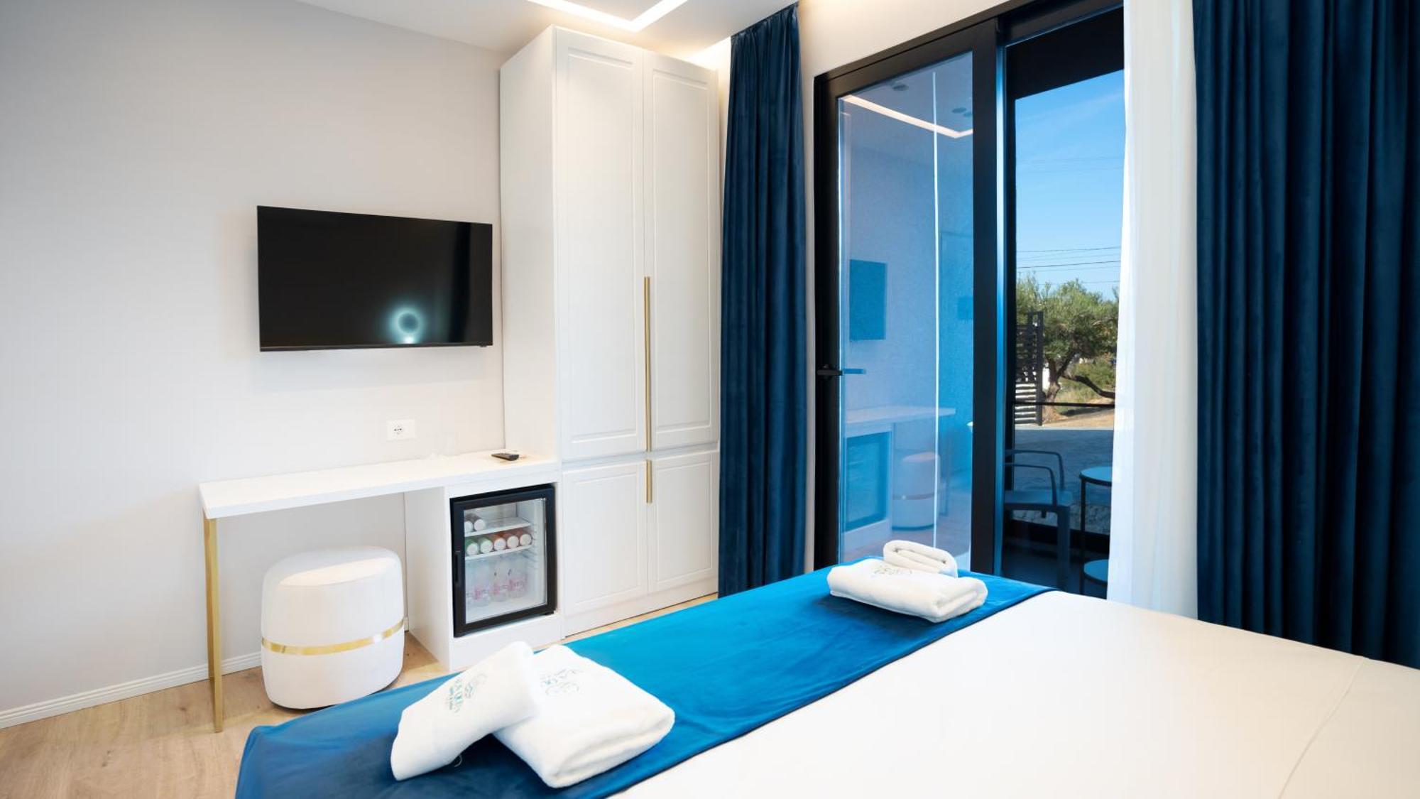 Sea Queen Luxury Hotel Radhimë Εξωτερικό φωτογραφία
