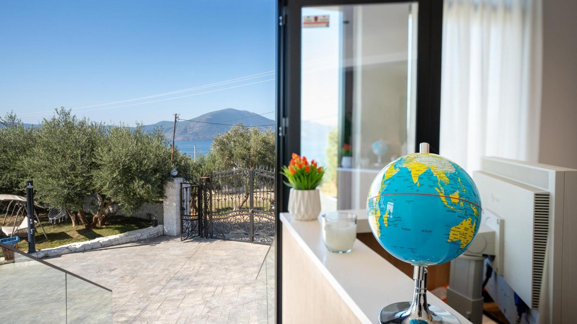 Sea Queen Luxury Hotel Radhimë Εξωτερικό φωτογραφία