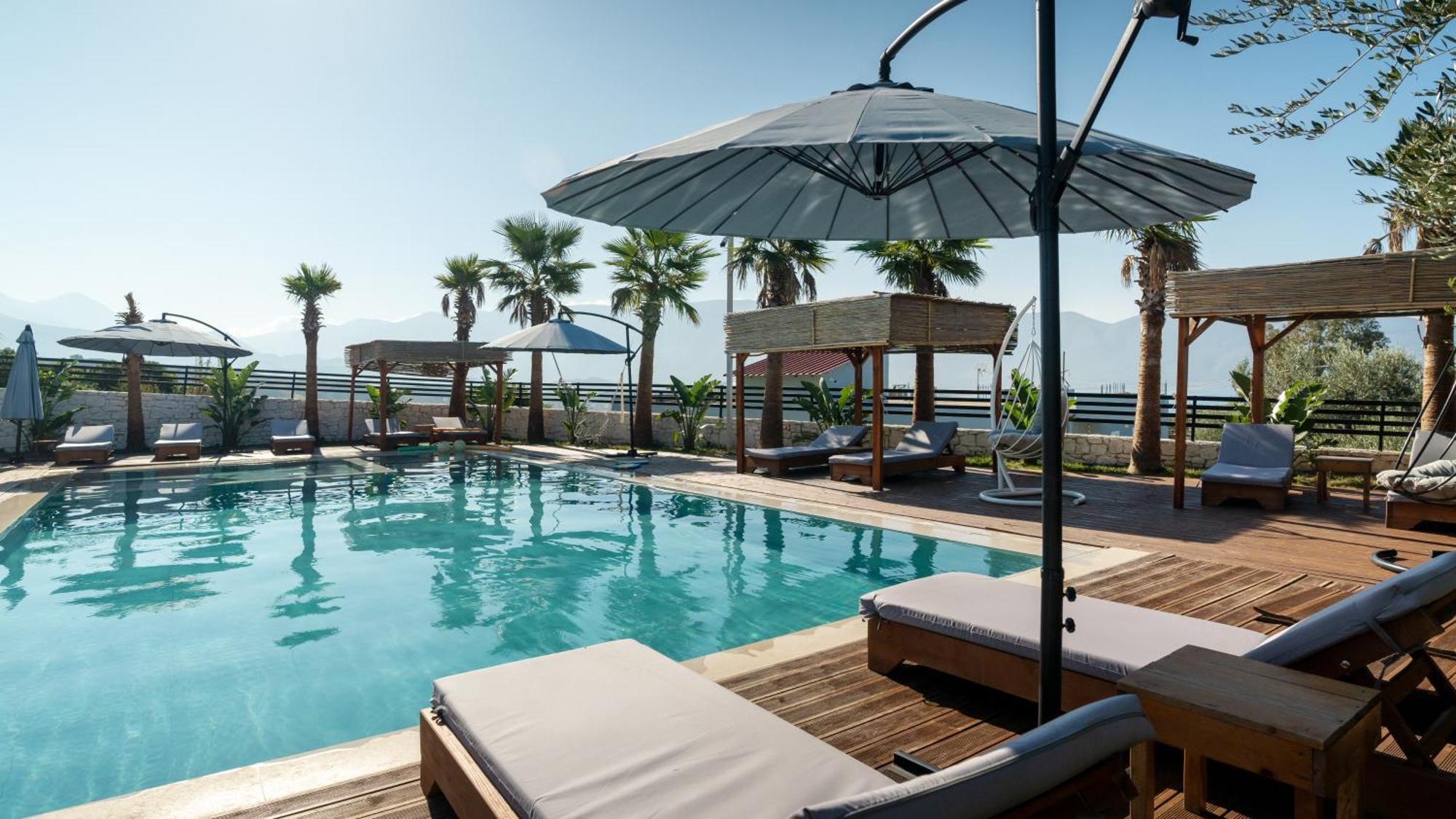 Sea Queen Luxury Hotel Radhimë Εξωτερικό φωτογραφία